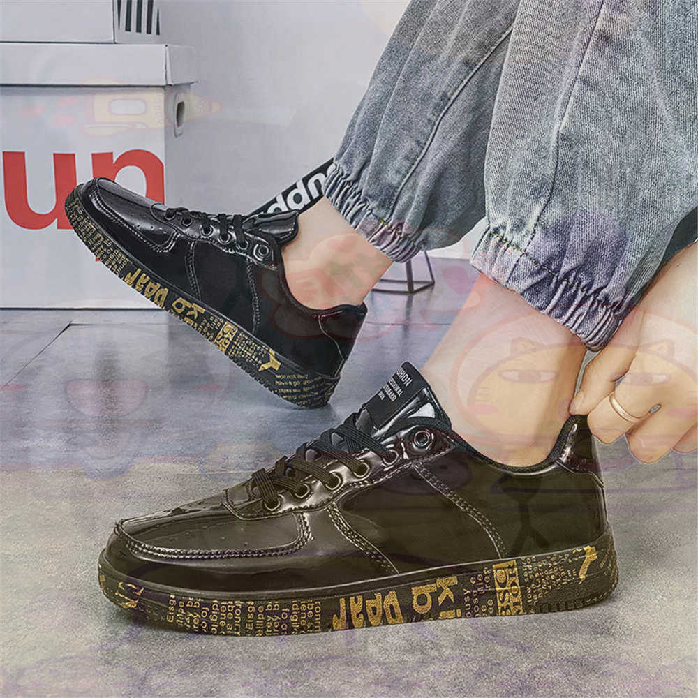 Round Foot Size 45 Sneakers Wh - Office Tech Setup 评论和价格